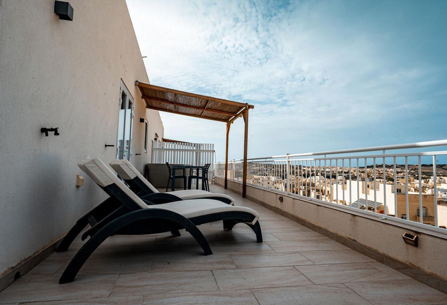 The Willows Penthouses With Jacuzzi Ghajn il-Kbira  外观 照片